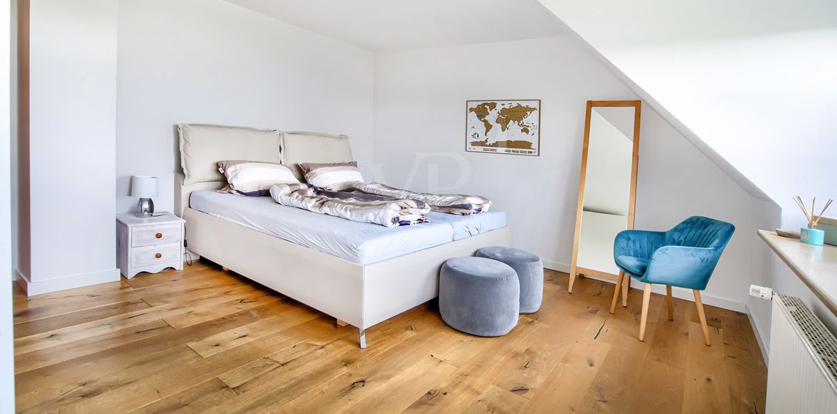 Schlafzimmer OG