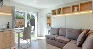 von_poll_real_estate_property_25430118_image_0