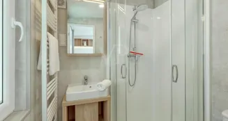 von_poll_real_estate_property_25430118_image_5