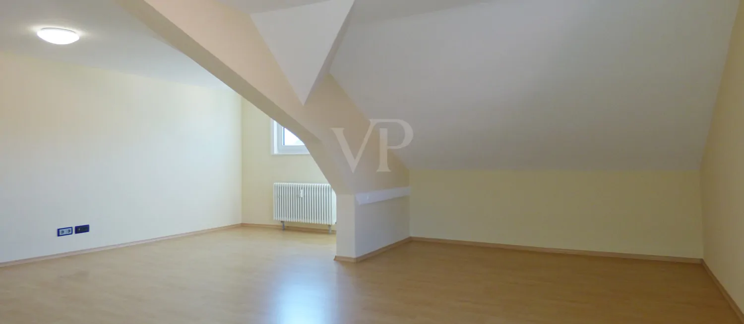 Gewerberaum 1 im Dachgeschoss