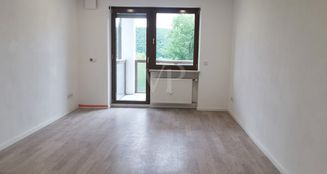 von_poll_real_estate_property_25430015_image_1
