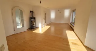 von_poll_real_estate_property_24269025_image_1