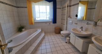 von_poll_real_estate_property_24269025_image_8