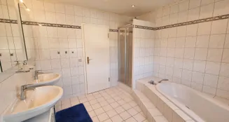 von_poll_real_estate_property_24269025_image_15