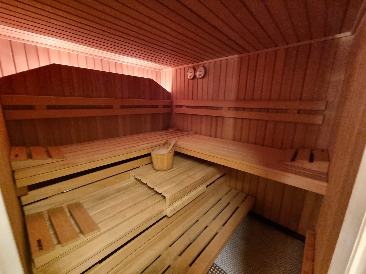 UG-Sauna