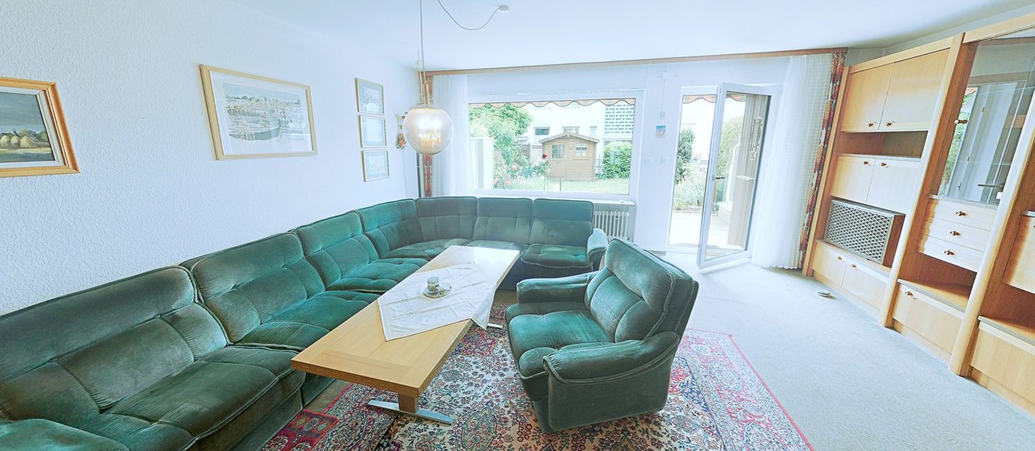 EG-Wohnzimmer mit Terrassenausgang