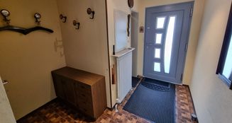 von_poll_real_estate_property_25269011_image_8