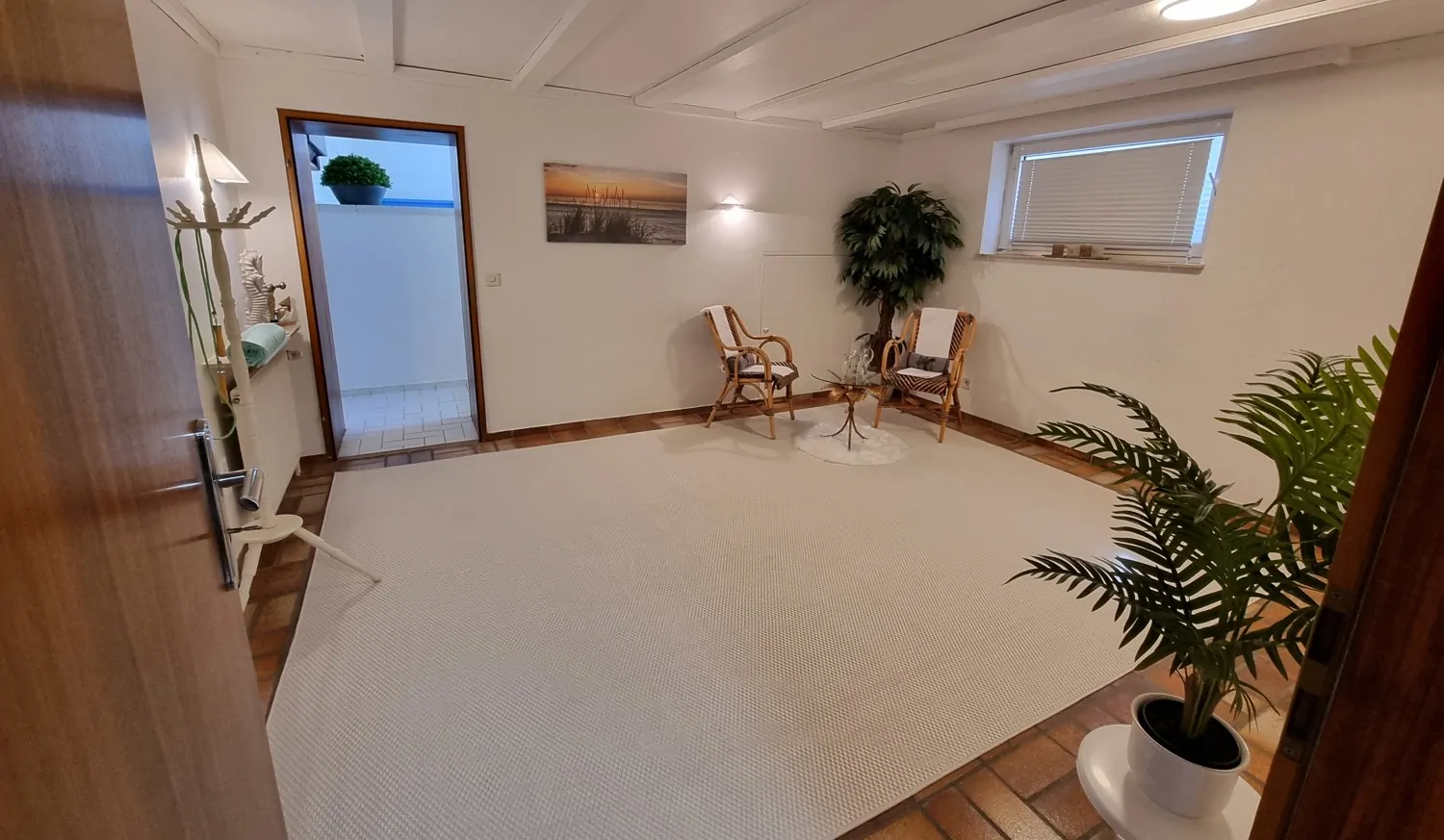 EG-Vorraum zur Schwimmhalle