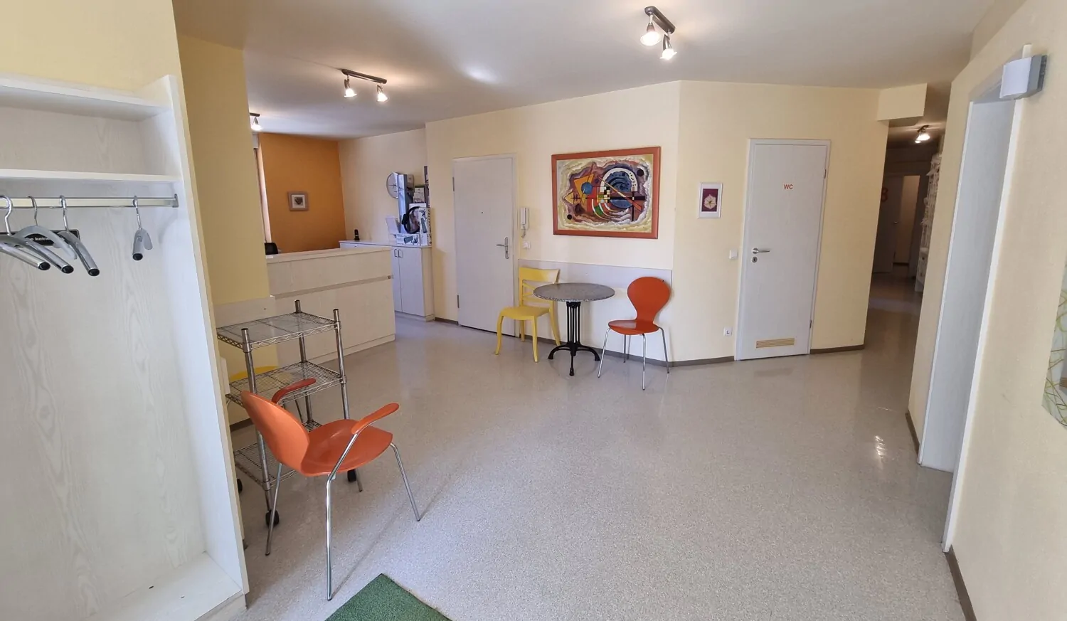 Eingangsbereich mit Anmeldung