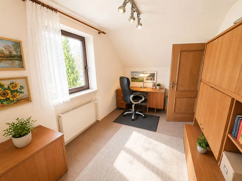 Arbeitszimmer OG