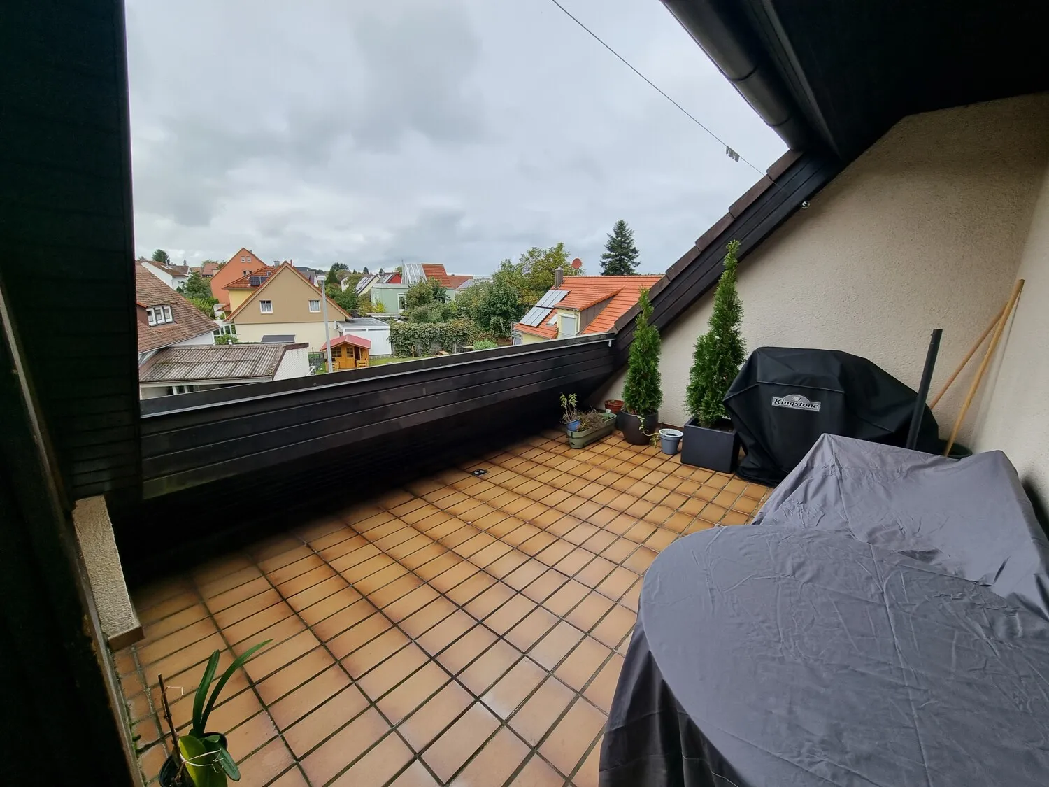 großer Loggia-Balkon