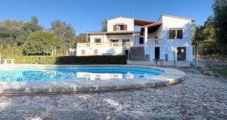 von_poll_real_estate_property_ES233744592_image_0