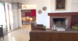 von_poll_real_estate_property_ES233744592_image_4