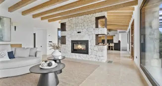 von_poll_real_estate_property_ES233744610_image_33