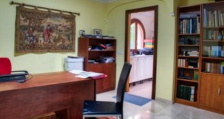 von_poll_real_estate_property_ES233744605_image_12