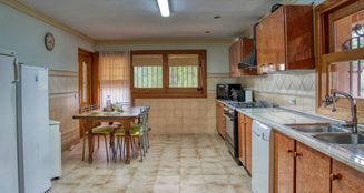 von_poll_real_estate_property_ES233744605_image_9