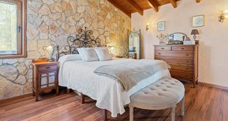 von_poll_real_estate_property_ES243744660_image_13