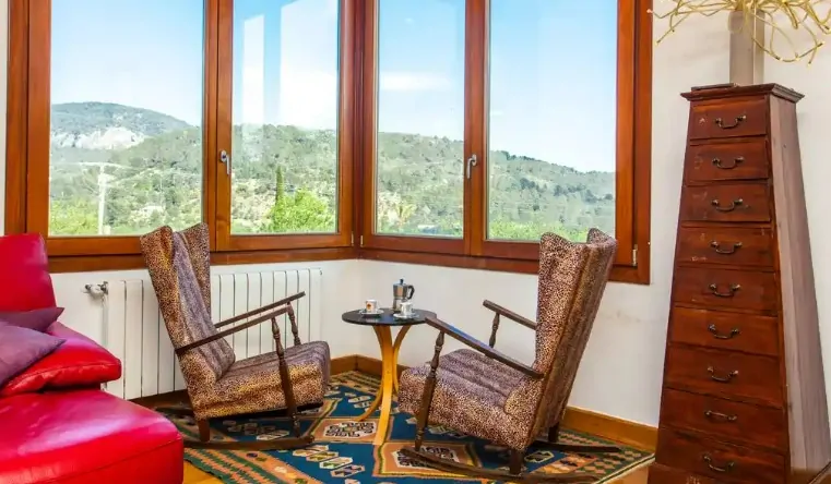 Schöne-Finca-mit-Aussicht-und-ETV-in-Bunyola