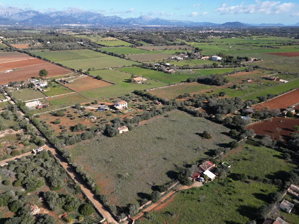 Grundstücke-mit-Baugenehmigung-in-Sencelles