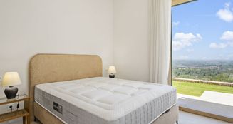 von_poll_real_estate_property_ES243744686_image_14