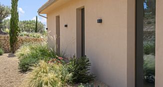von_poll_real_estate_property_ES243744686_image_23