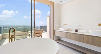 von_poll_real_estate_property_ES243744686_image_21
