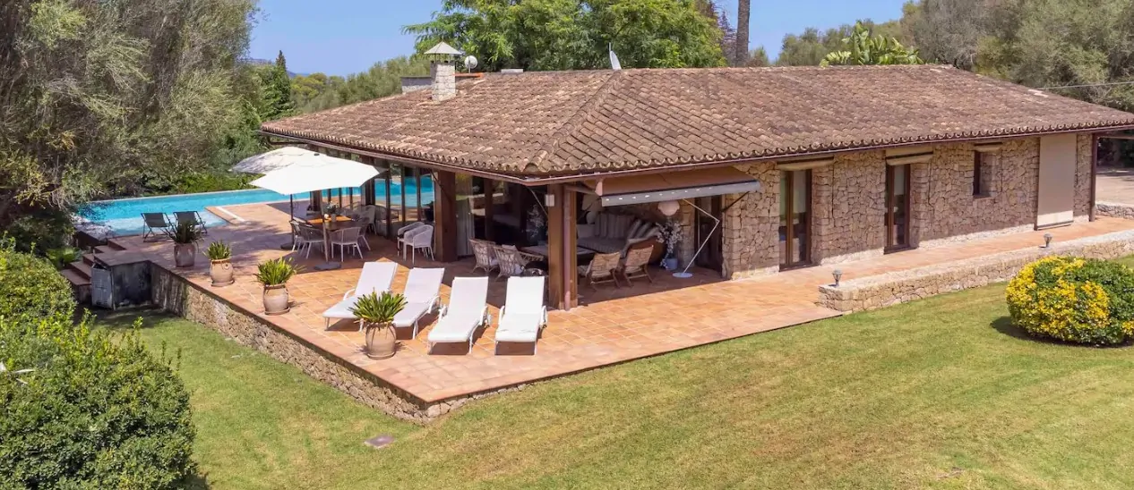 Finca-rústica-mit-Touristen-Lizenz-bei-Sencelles