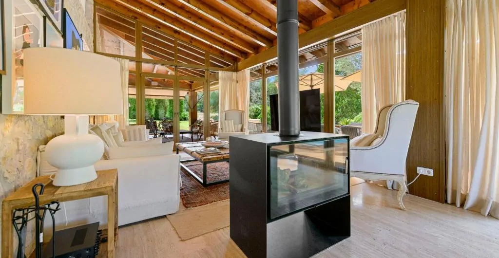 Finca-rústica-mit-Touristen-Lizenz-bei-Sencelles