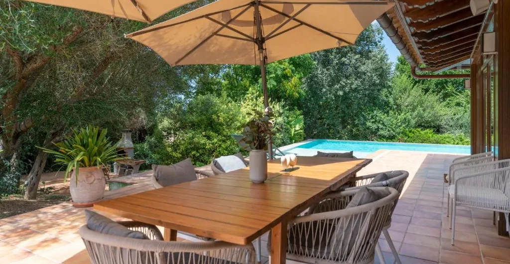 Finca-rústica-mit-Touristen-Lizenz-bei-Sencelles