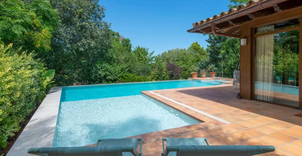 Finca-rústica-mit-Touristen-Lizenz-bei-Sencelles