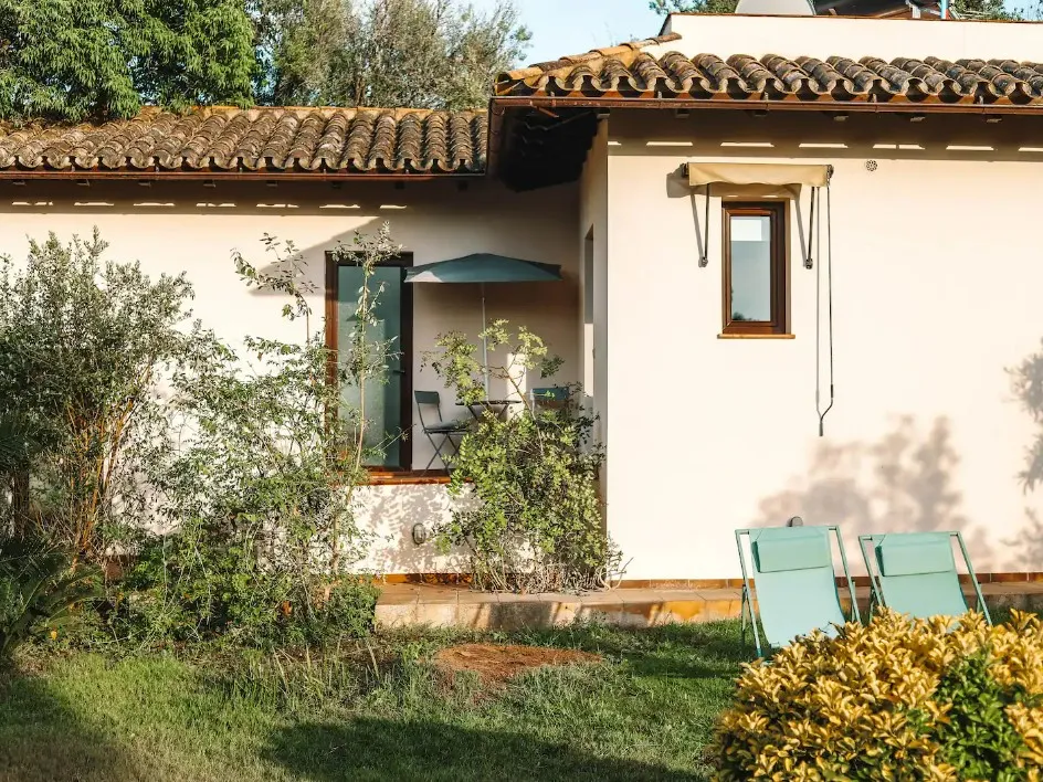 Finca-rústica-with-tourist-license-near-Sencelles