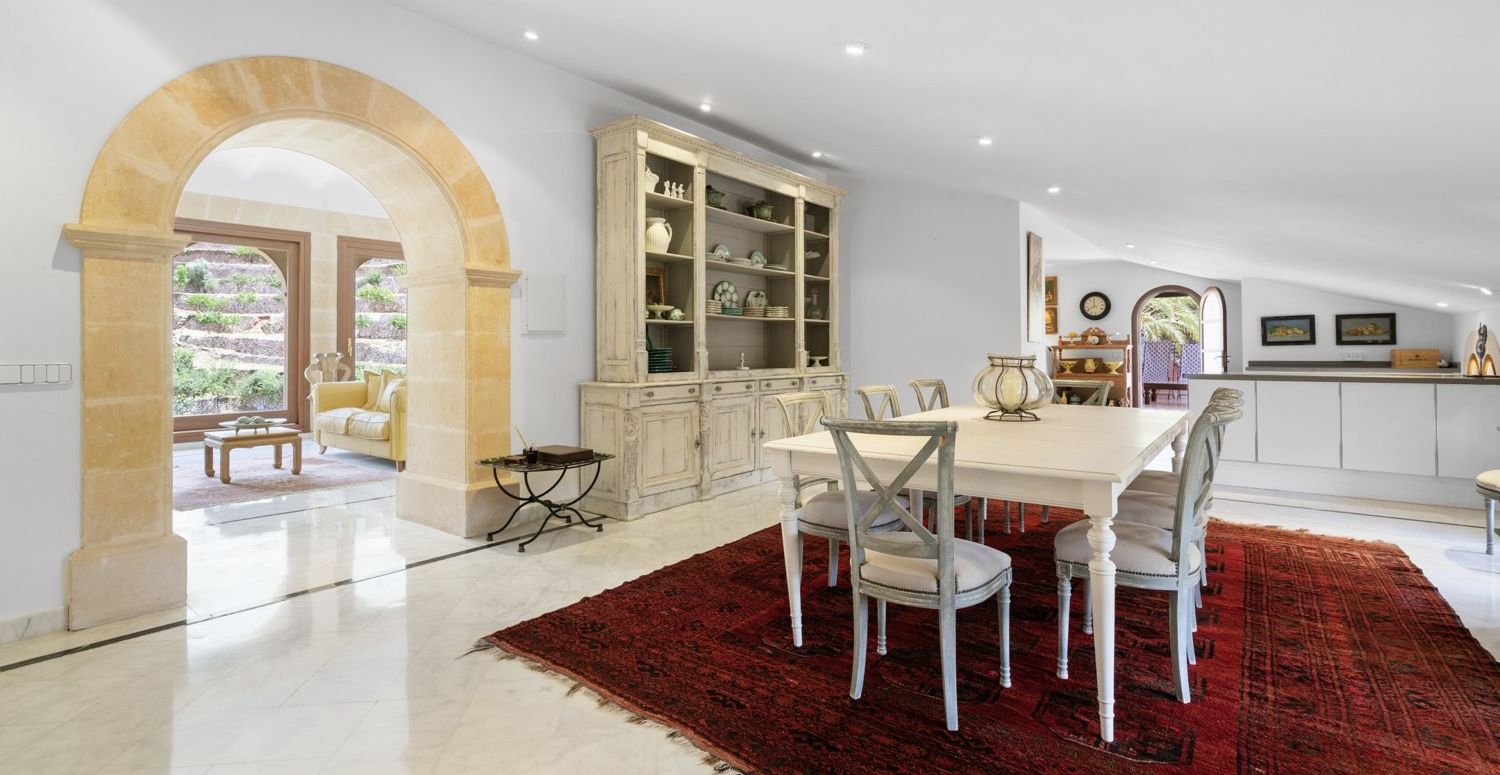 Country-estate-Puigpunyent