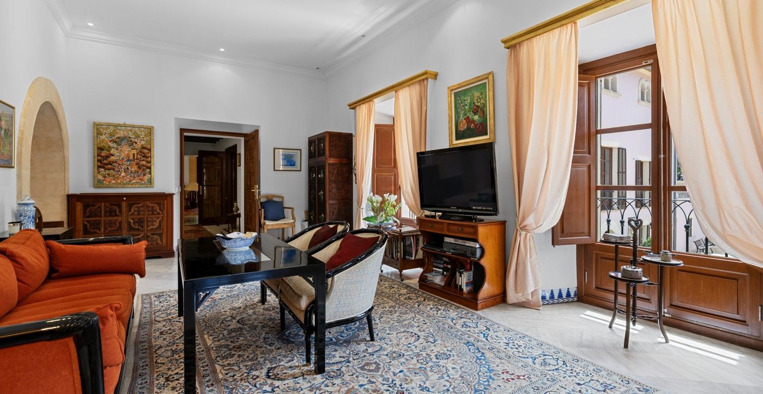 Country-estate-Puigpunyent