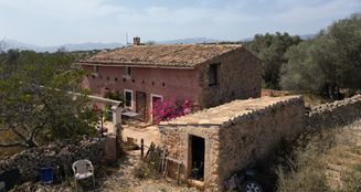 von_poll_real_estate_property_ES243744873_image_0
