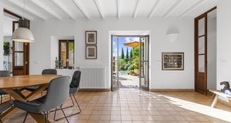 von_poll_real_estate_property_ES243744921_image_4