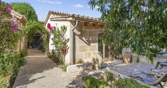 von_poll_real_estate_property_ES243744921_image_16