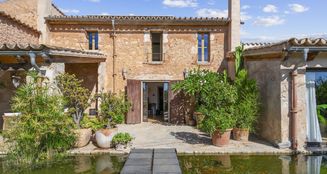 von_poll_real_estate_property_ES243744921_image_1