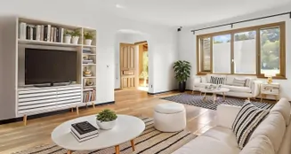 von_poll_real_estate_property_ES243744941_image_10