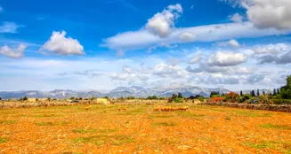 von_poll_real_estate_property_ES243744945_image_7