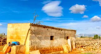 von_poll_real_estate_property_ES243744945_image_31