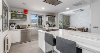 von_poll_real_estate_property_ES243744981_image_4