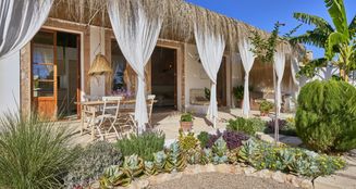 von_poll_real_estate_property_ES243744982_image_2