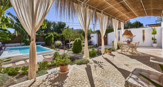 von_poll_real_estate_property_ES243744982_image_5