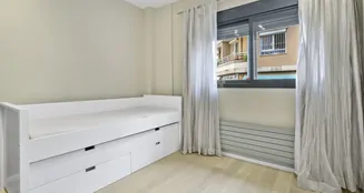 von_poll_real_estate_property_ES243745018_image_8