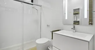 von_poll_real_estate_property_ES243745018_image_9