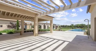 von_poll_real_estate_property_ES243745073_image_83