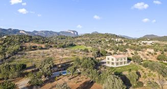 von_poll_real_estate_property_ES243745077_image_0