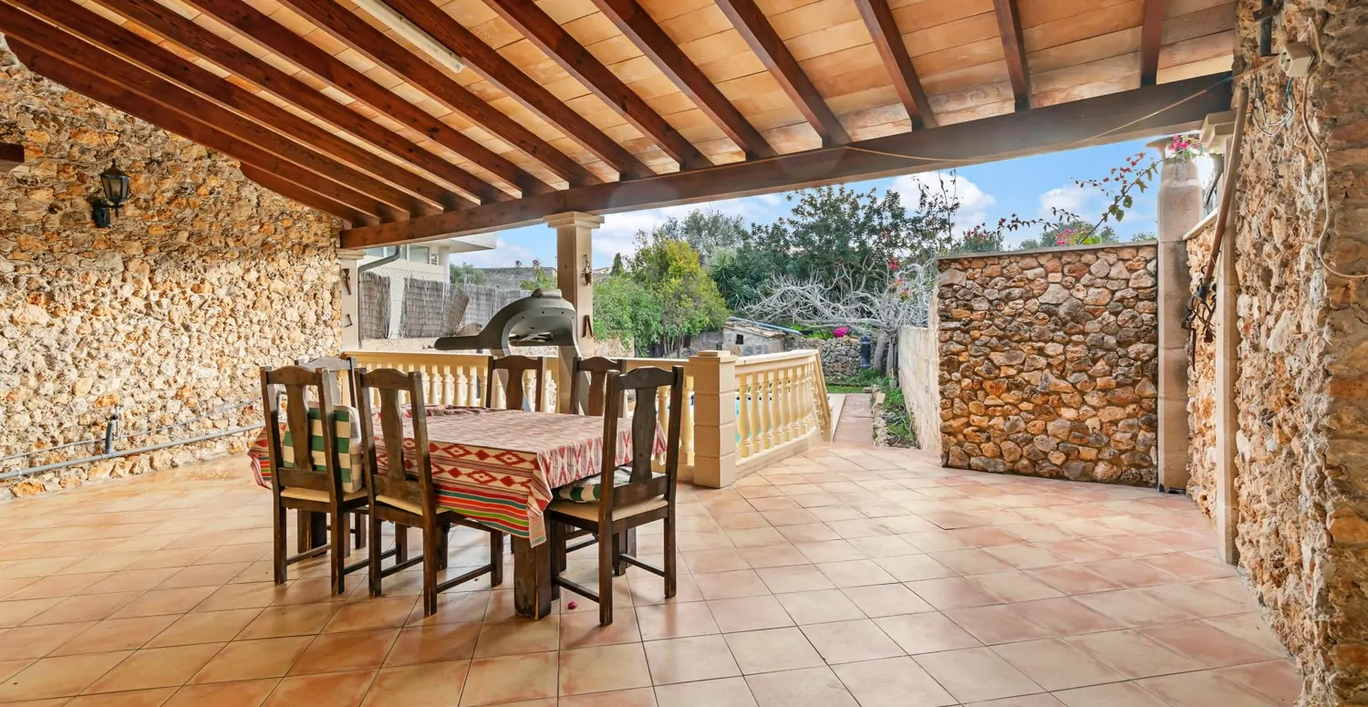 Casa-de-pueblo-con-piscina-en-Marratxí