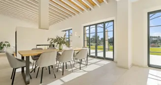 von_poll_real_estate_property_ES243745073_image_8