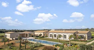 von_poll_real_estate_property_ES243745073_image_1